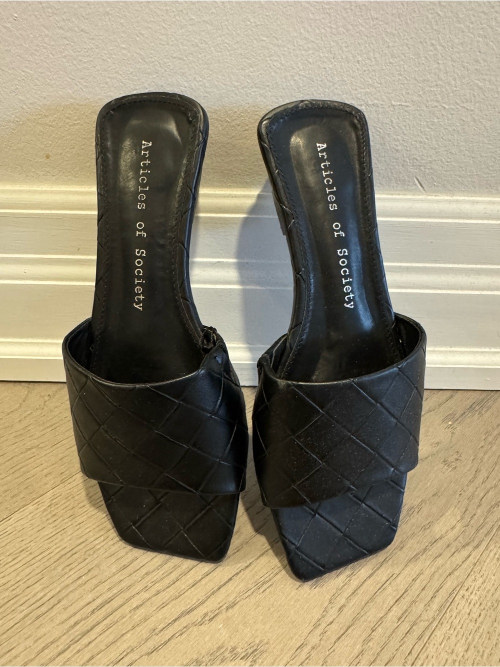 Articles Of Society Black Quilted Square-Toe Slide Mules